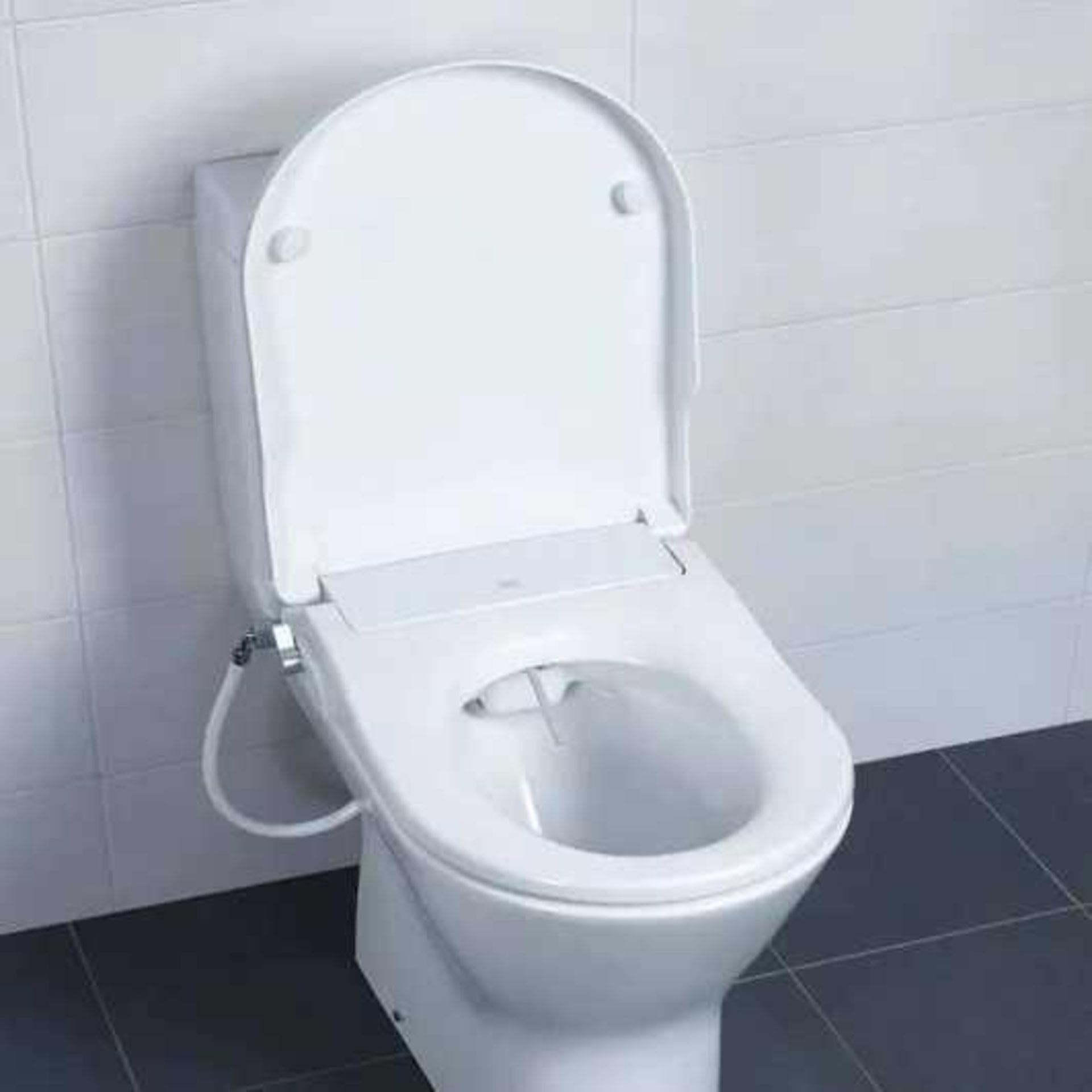 RRP £260 Lot To Contain 1X Box Containing Planus Smart Toilet Bidet Electric Flush (Aj)