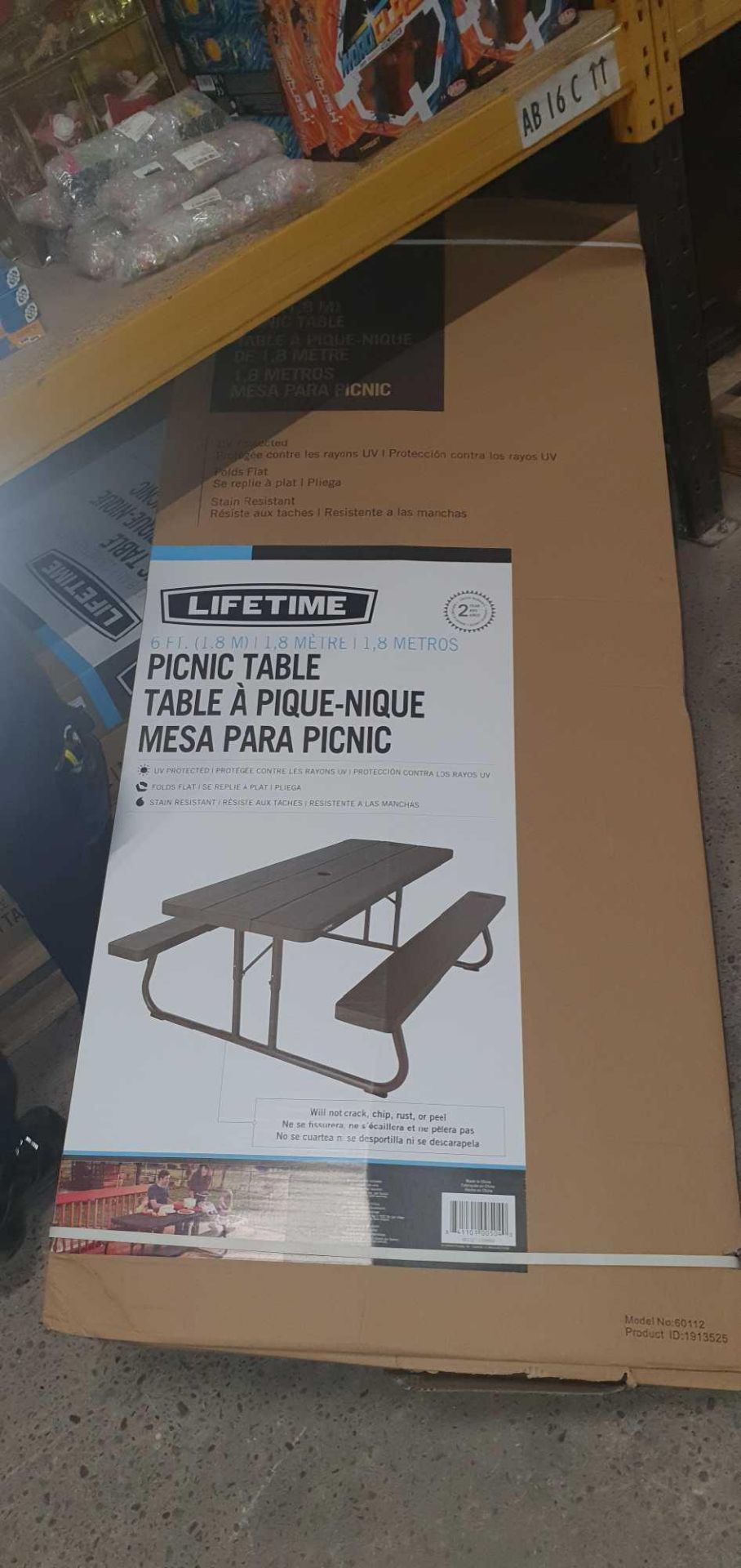 RRP £400 Lot To Contain 1X Boxed Lifetime 6Ft (1.82M) Craftsman 8 Seats Folding Picnic Table With S - Image 2 of 2