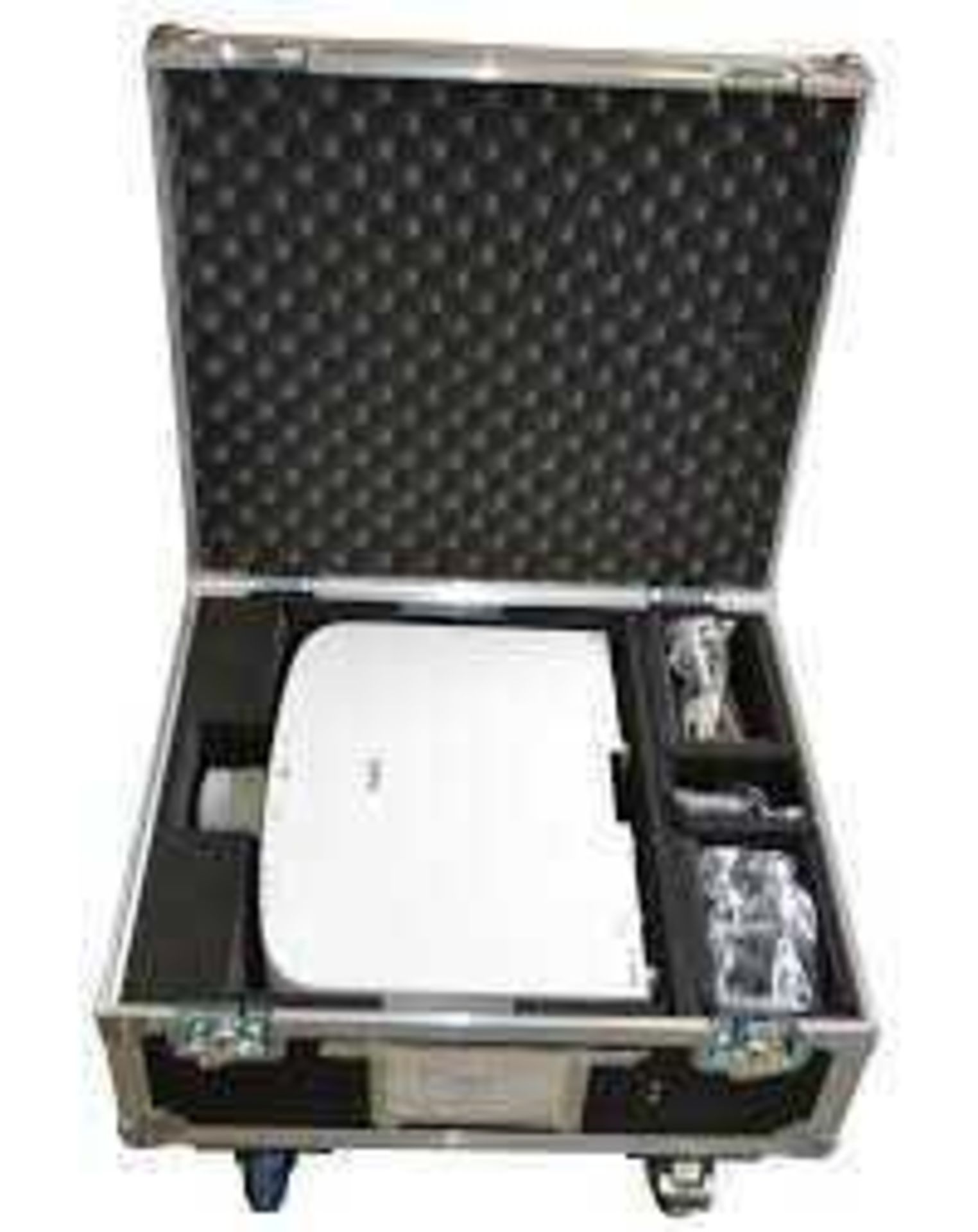 RRP £250 Lot To Contain 1X Boxed Nec Flight Case For Projector Nec (Aj) - Image 2 of 2