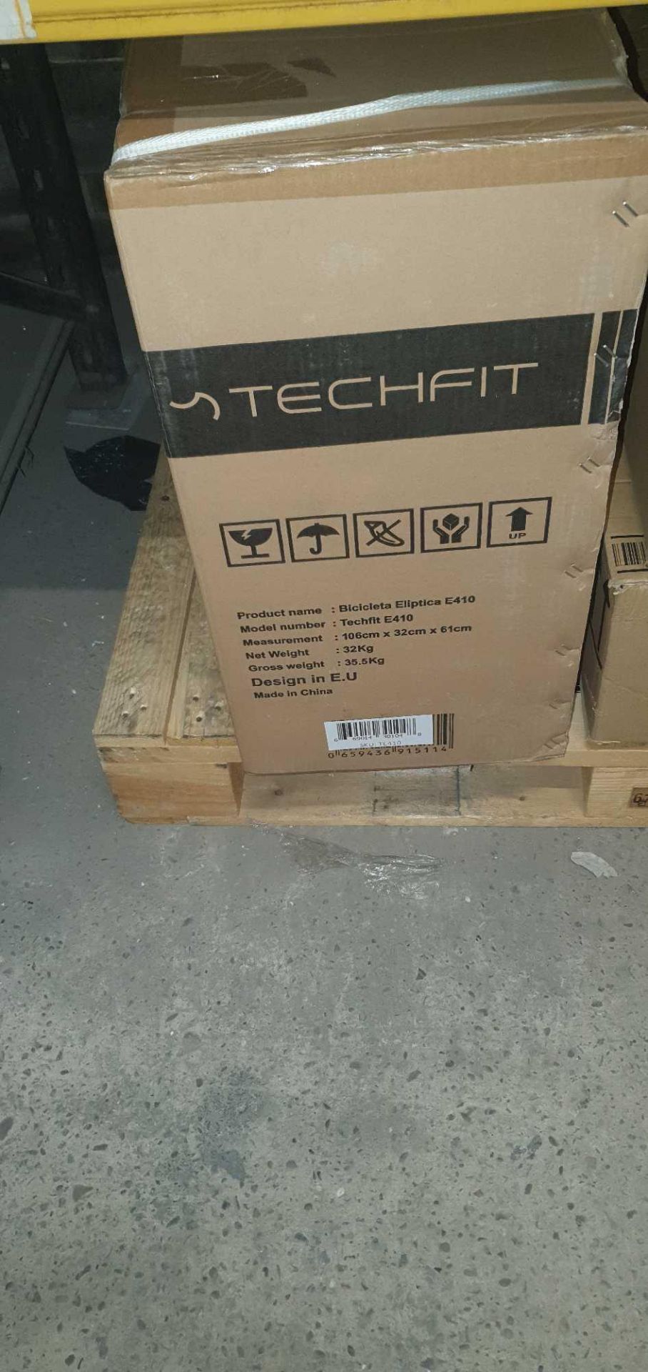 RRP £350 Lot To Contain 1X Box Sealed Containing Techfit E410 Cross Trainer, Elliptical Bike Home, W - Image 2 of 2