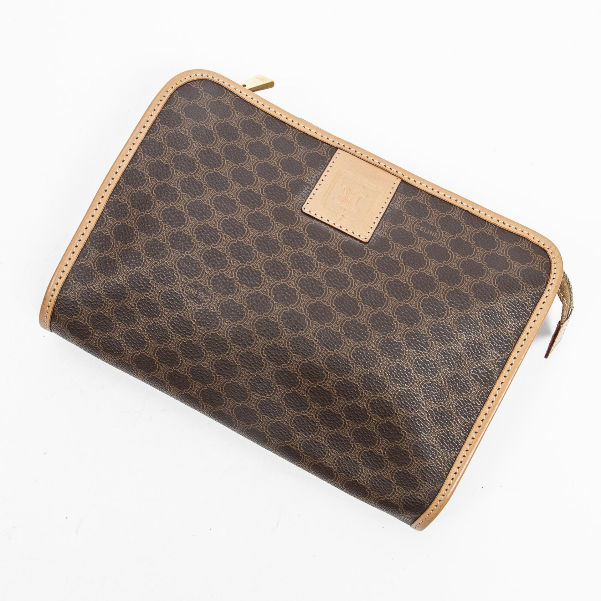 RRP £925.00 Lot To Contain 1 Celine Coated Canvas Vintage Clutch In Brown - 23*17*4cm - A - AAR1152