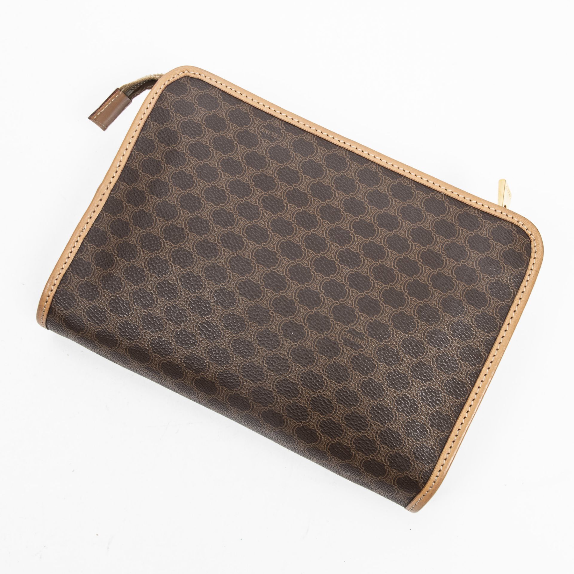 RRP £925.00 Lot To Contain 1 Celine Coated Canvas Vintage Clutch In Brown - 23*17*4cm - A - AAR1152 - Image 2 of 2