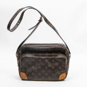 RRP £1,290.00 Lot To Contain 1 Louis Vuitton Coated Canvas Nil Shoulder Bag In Brown - 28*19*