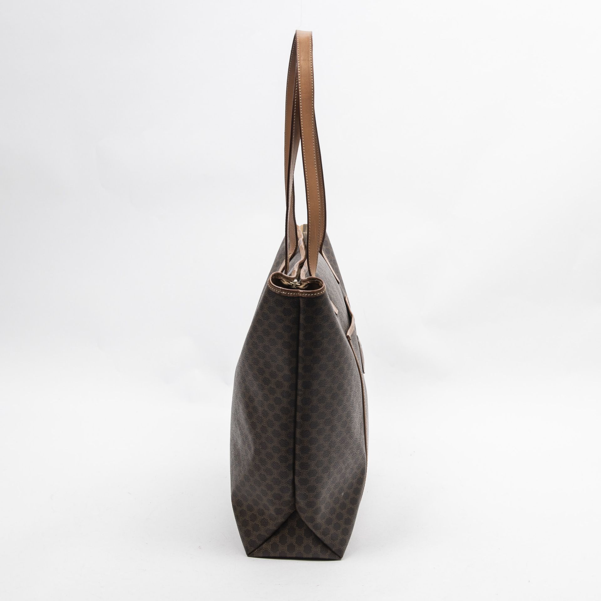 RRP £680.00 Lot To Contain 1 Celine Coated Canvas Vintage Large Tote Shoulder Bag In Brown - 41*38* - Image 4 of 4