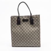 RRP £1,125.00 Lot To Contain 1 Gucci Coated Canvas Tall Tote Shoulder Bag In Beige/Dark Brown - 29,