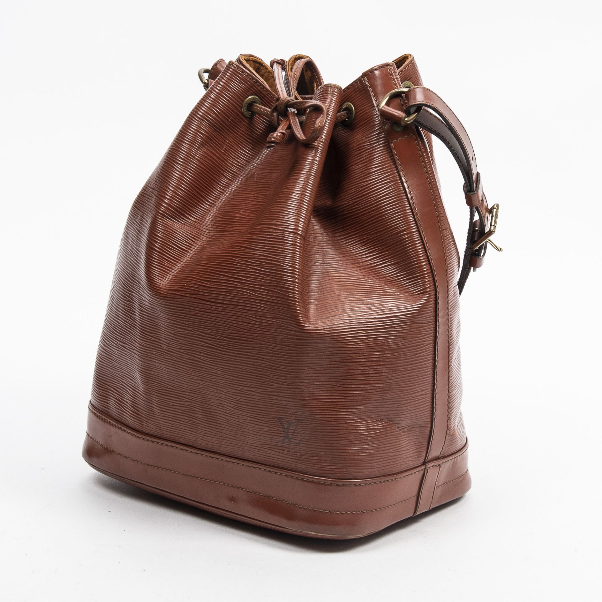 RRP £1,700.00 Lot To Contain 1 Louis Vuitton Calf Leather Noe Shoulder Bag In Tan - 27*34*16cm - - Image 2 of 3