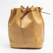 RRP £1,200.00 Lot To Contain 1 Louis Vuitton Calf Leather Rare Vintage Noe Shoulder Bag In Gold -