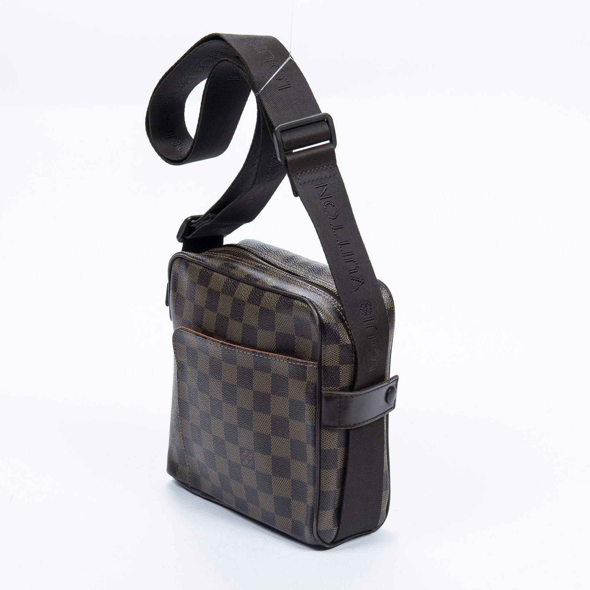 RRP £1,250.00 Lot To Contain 1 Louis Vuitton Coated Canvas Olav Shoulder Bag In Brown - 19*19,5* - Image 2 of 3