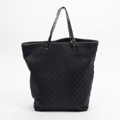 RRP £880.00 Lot To Contain 1 Gucci Canvas Large Shopping Tote Shoulder Bag In Black - 29*39*15cm -