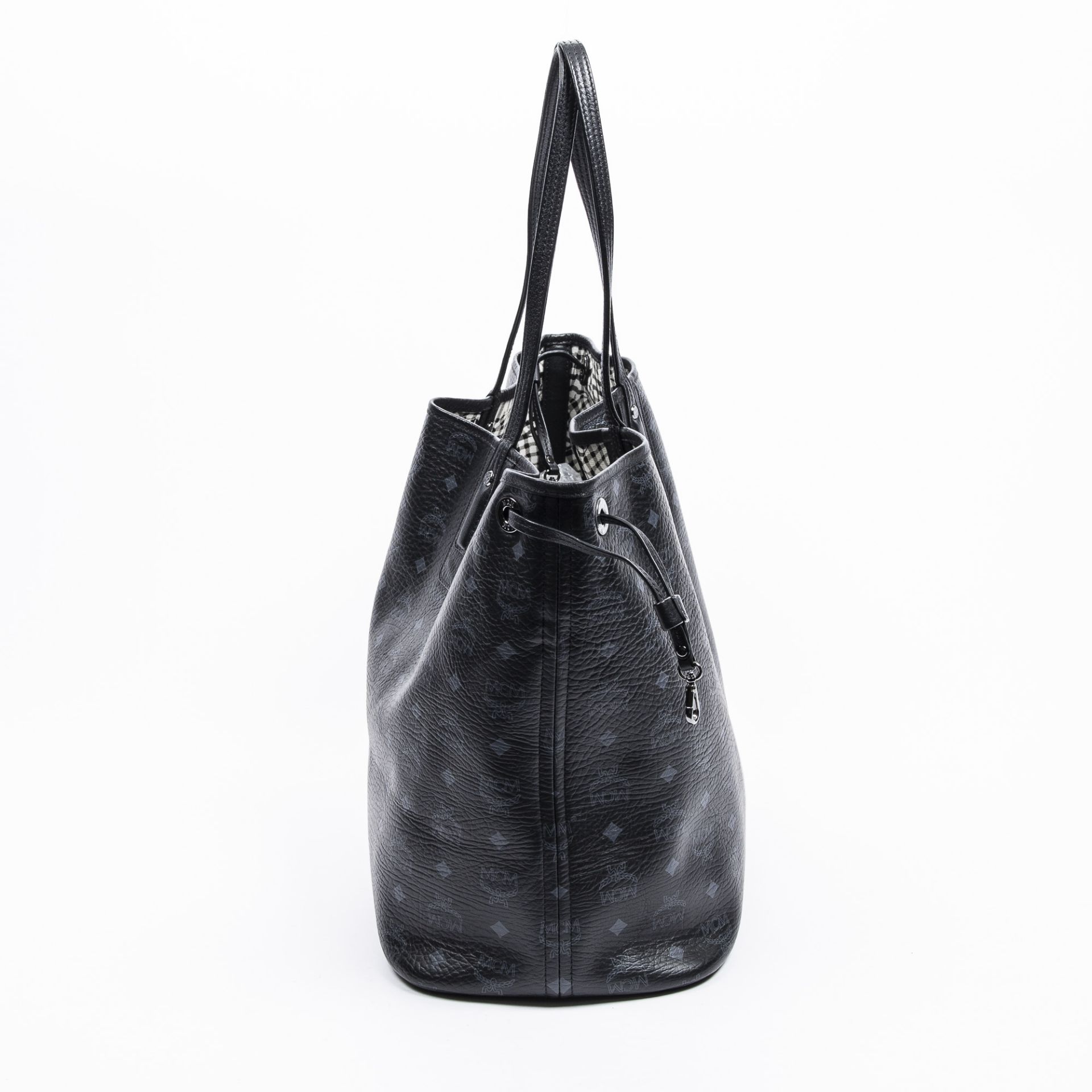 RRP £950 A Black MCM Large Tote Coated Canvas Visetos Coated Canvas/Smooth Leather 45*32*19cm 45*32* - Image 4 of 7