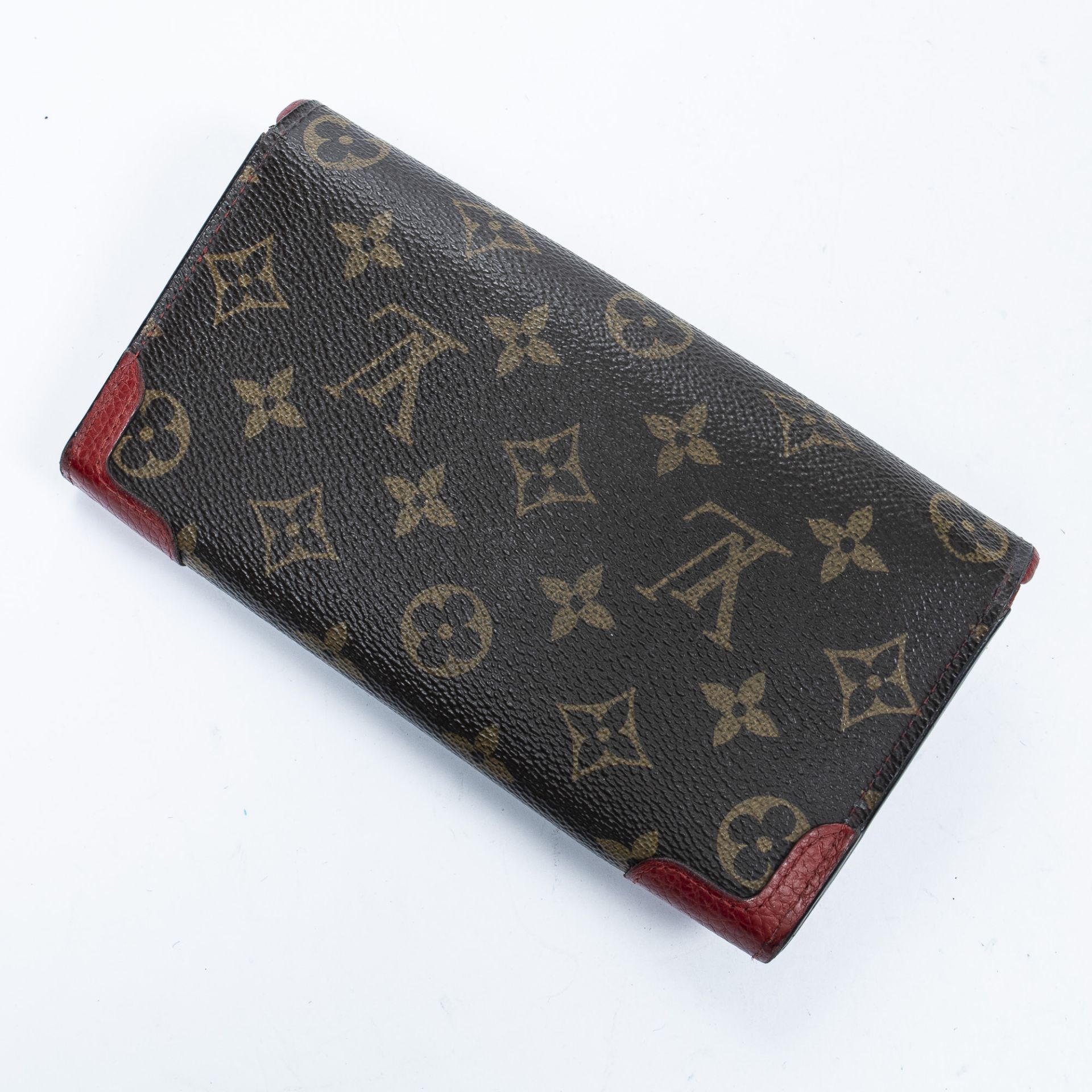 RRP £855.00 Lot To Contain 1 Louis Vuitton Coated Canvas Sarah Wallet Retiro Wallet In Brown/Red - - Image 2 of 3