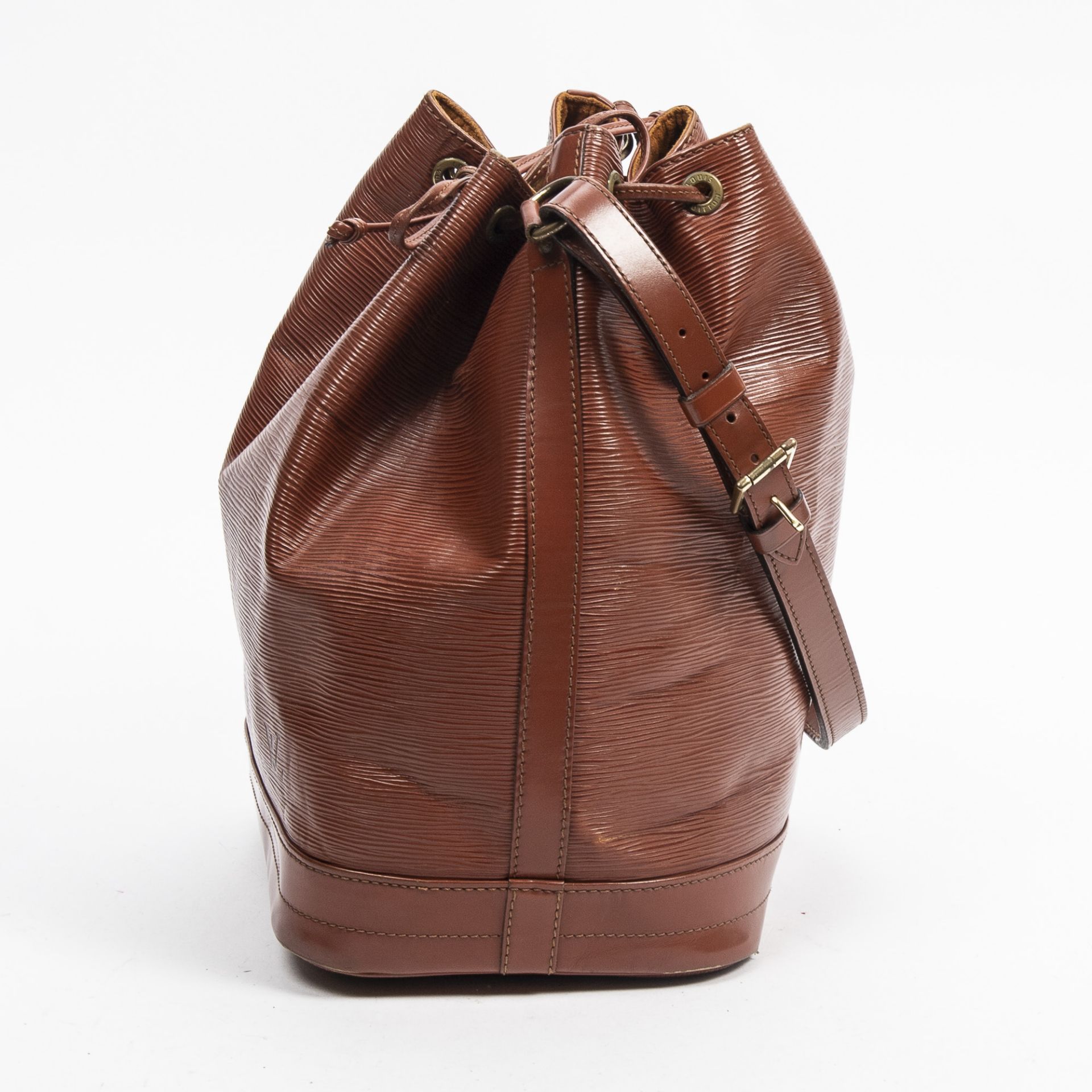 RRP £1,700.00 Lot To Contain 1 Louis Vuitton Calf Leather Noe Shoulder Bag In Tan - 27*34*16cm - - Image 3 of 3