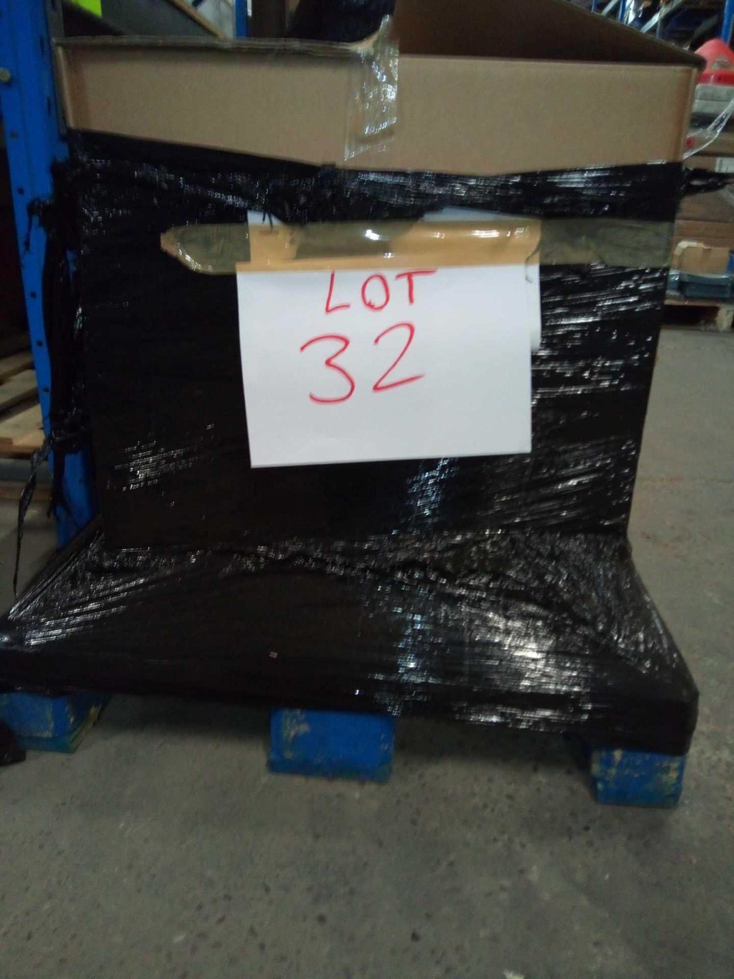 RRP £421 New And Sealed Pallet To Contain Visual Communication, Industrial Filters, Safety Training, - Image 3 of 3