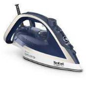 RRP £200 Lot To Contain 2 Items To Include Boxed Tefal Ultimate Steam Iron, Boxed Dualit Blender(477