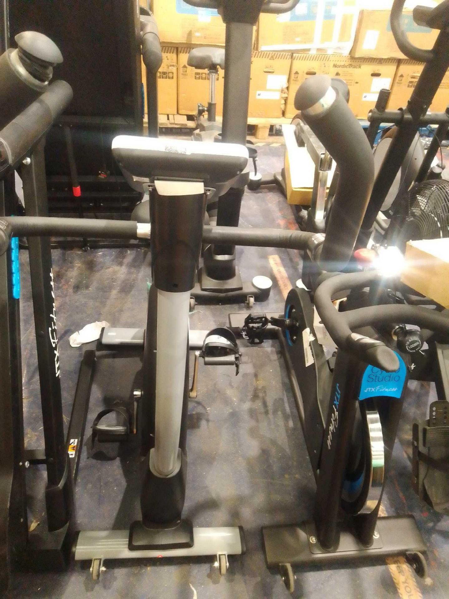 RRP £400 Unboxed Jtx Cycle-Go: Home Exercise Bike - Compact Upright Bike - 11Kg Flywheel - Full Colo - Image 2 of 2