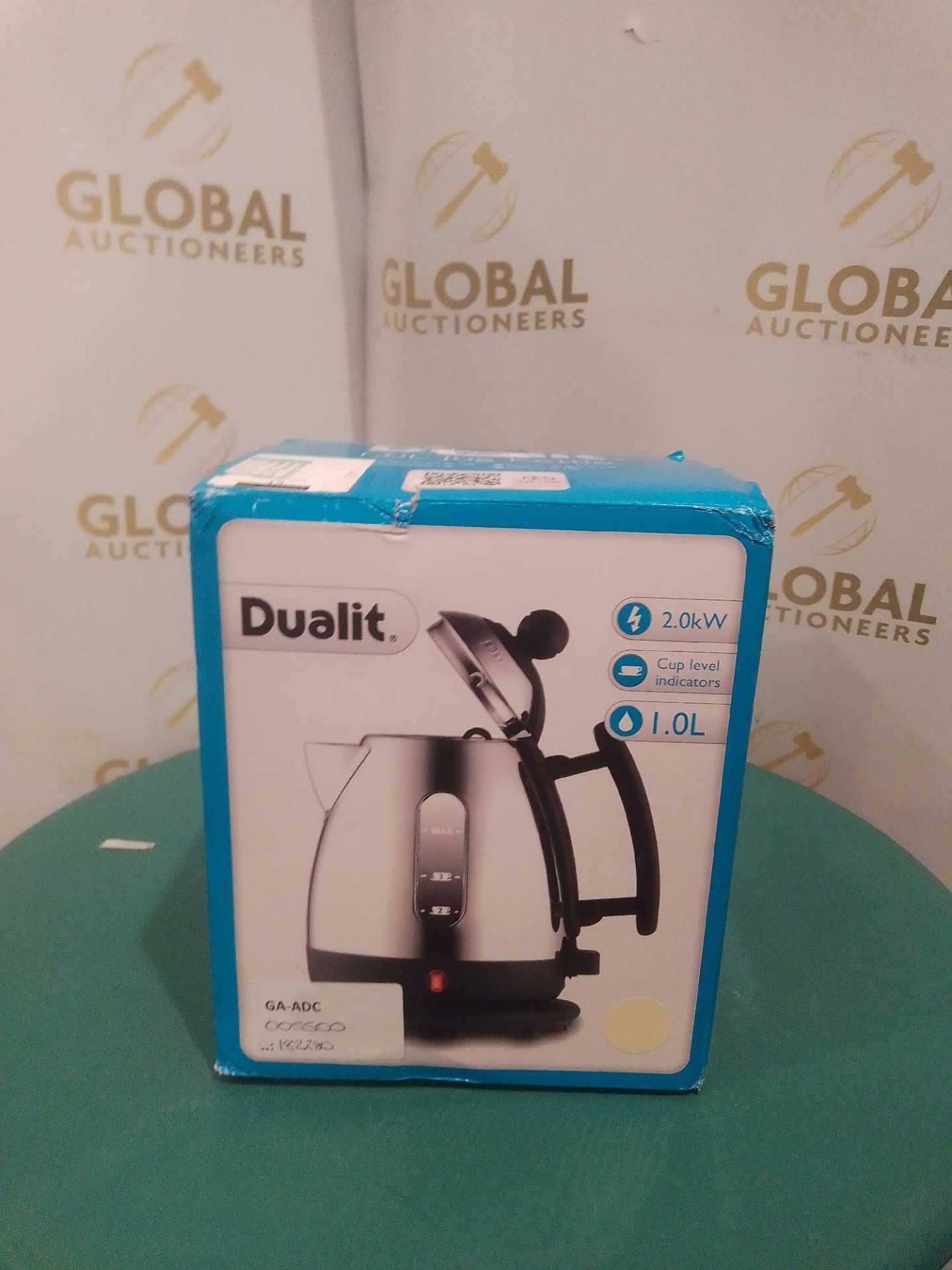 RRP £80 Boxed Dualit 1P Jug Kettle Chrome - Image 3 of 4