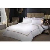 RRP £105 Lot To Contain 3 Bagged Assorted Items To Include A Fanelli White Duvet Cover Set, A Pair O