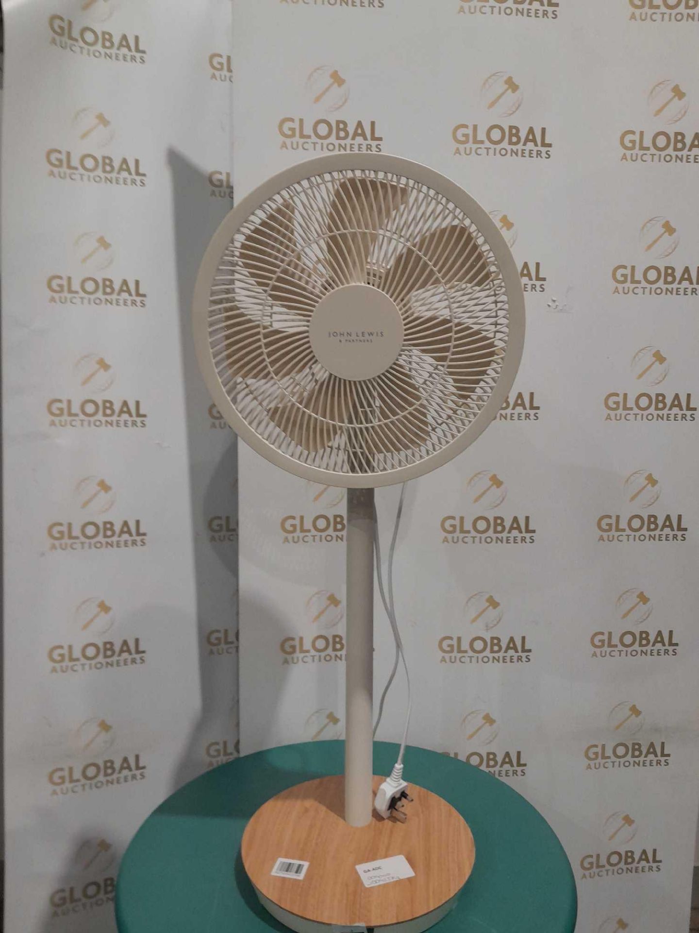 RRP £100 John Lewis 16Inch Standing Fan - Image 2 of 2