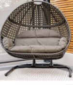 RRP £300 Outdoor Garden Egg Swinging Chair