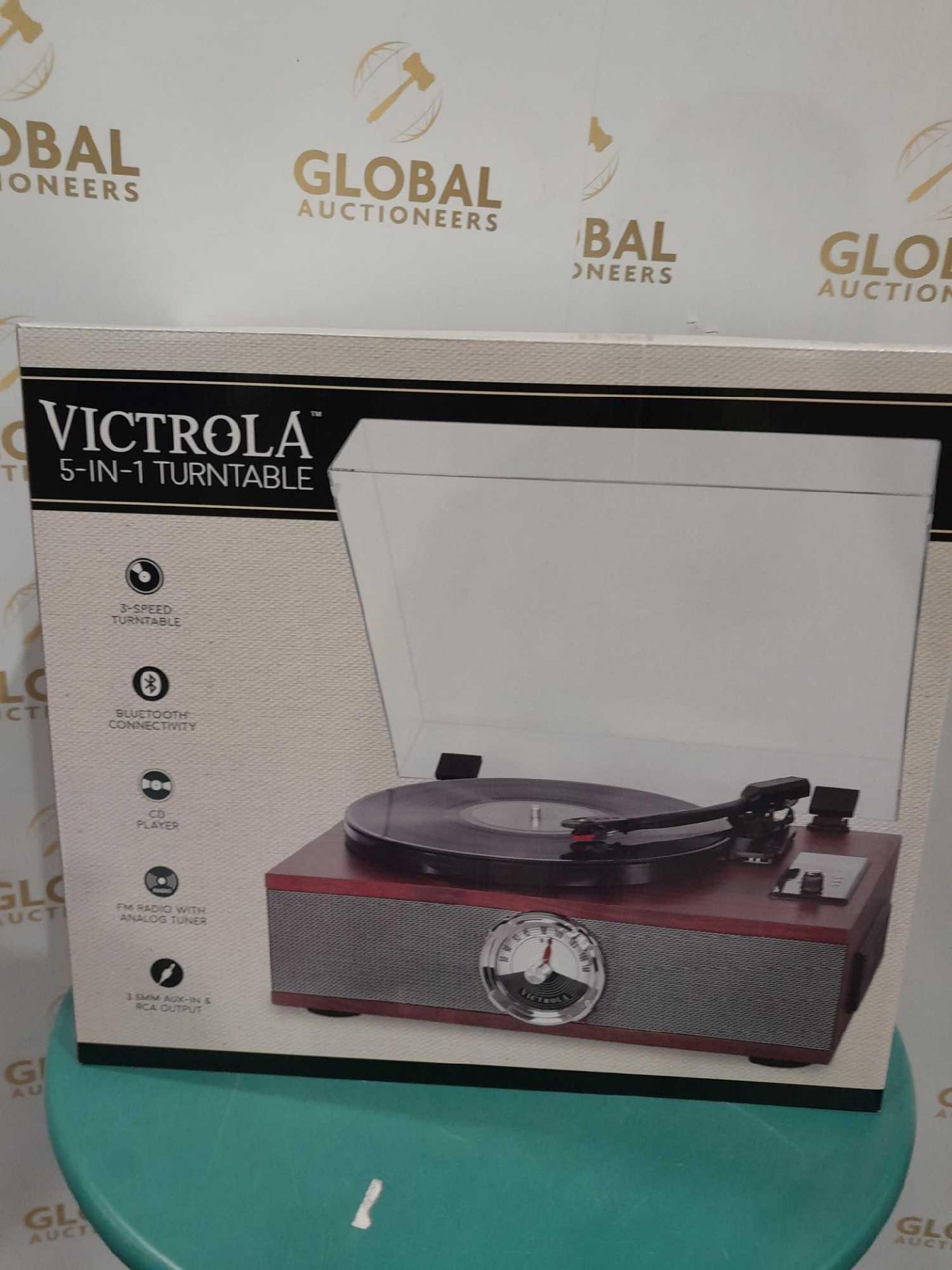 RRP £140 Boxed Victrola 5In1 3 Speed Bluetooth Turntable - Image 3 of 4