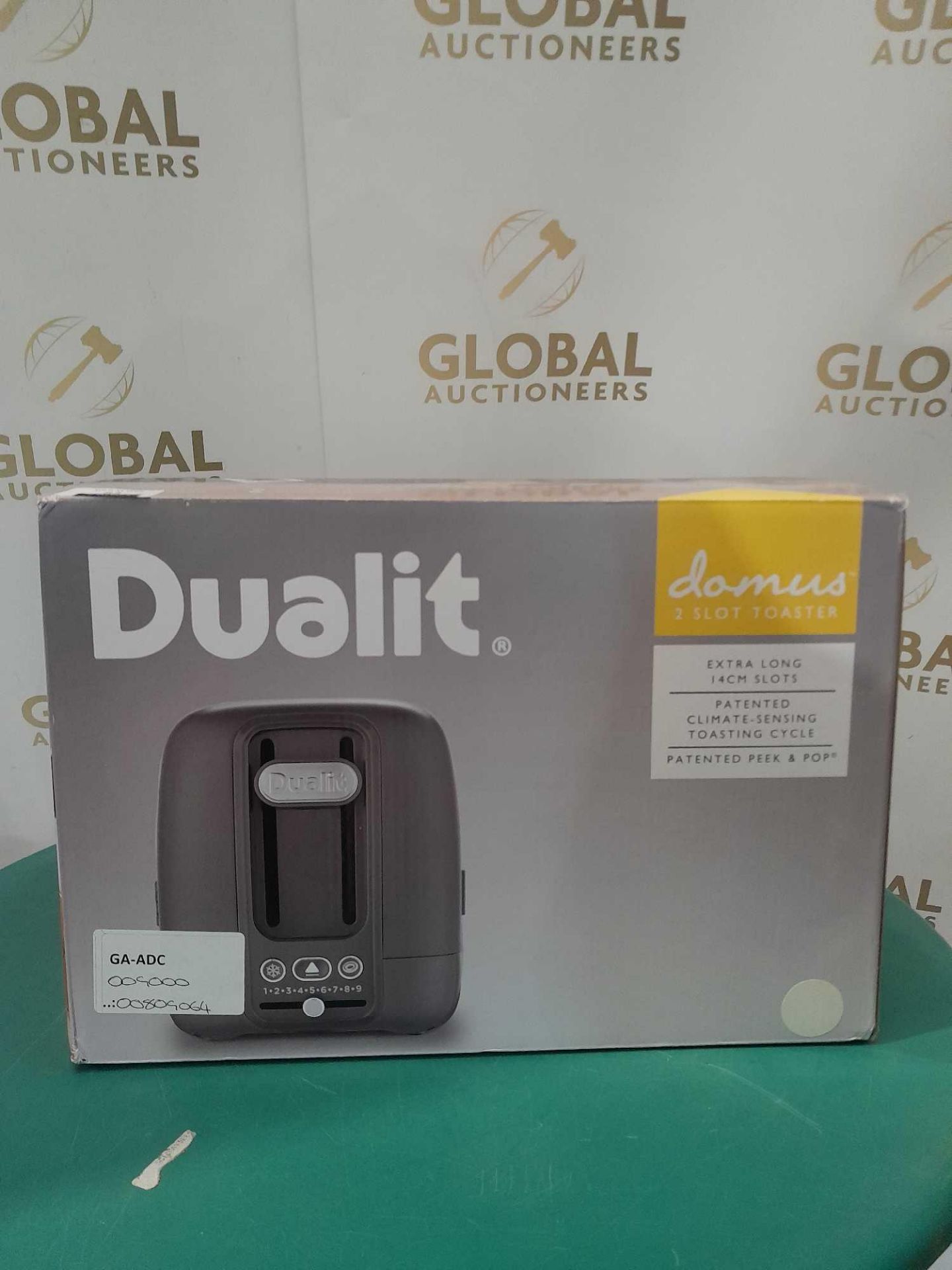 RRP £90 Boxed Dualit Lomus 2 Slice Toaster - Image 3 of 4
