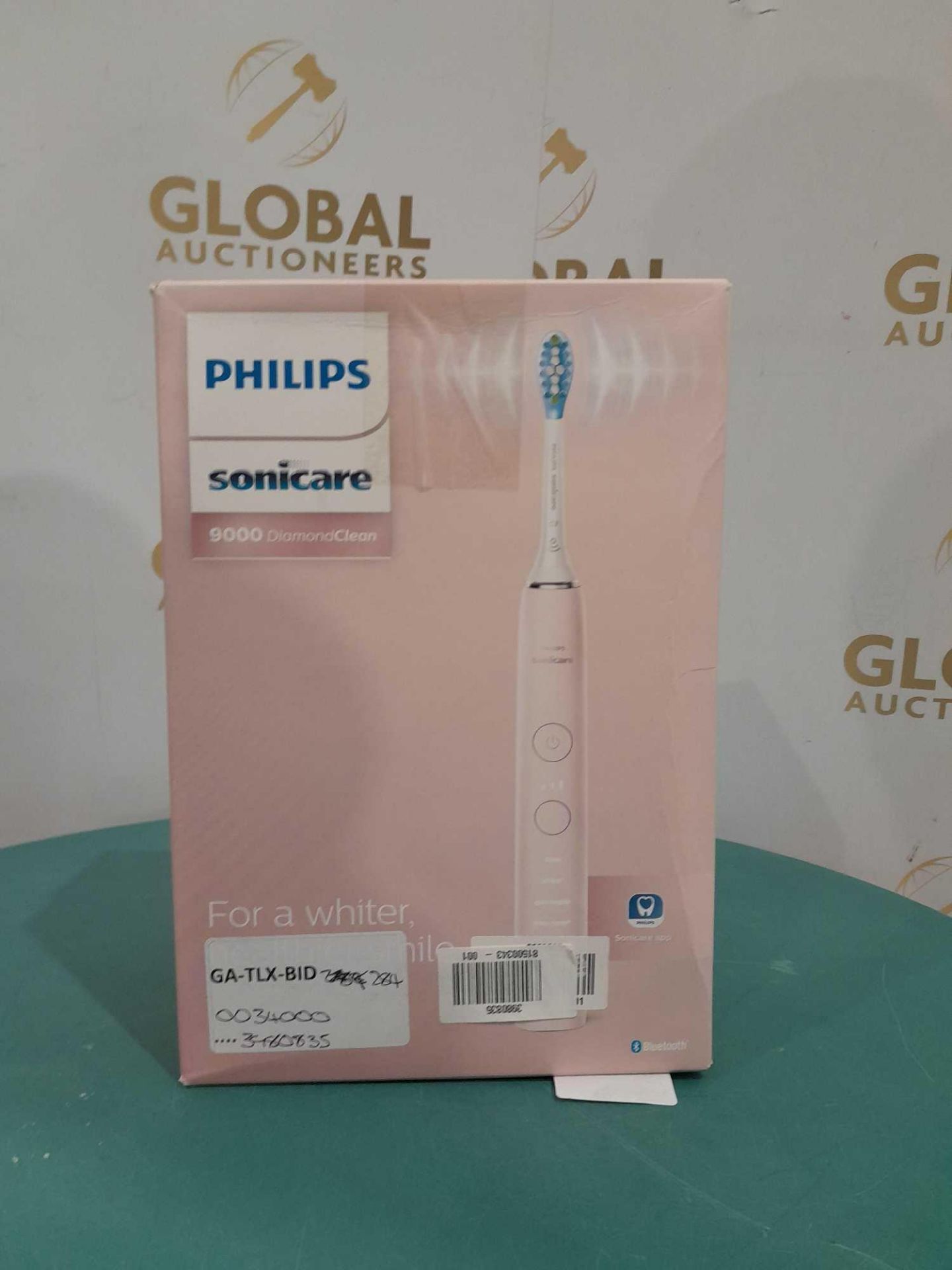 RRP £340 Boxed Philips Sonicare 9000 Diamond Clean Electric Toothbrush - Image 4 of 4