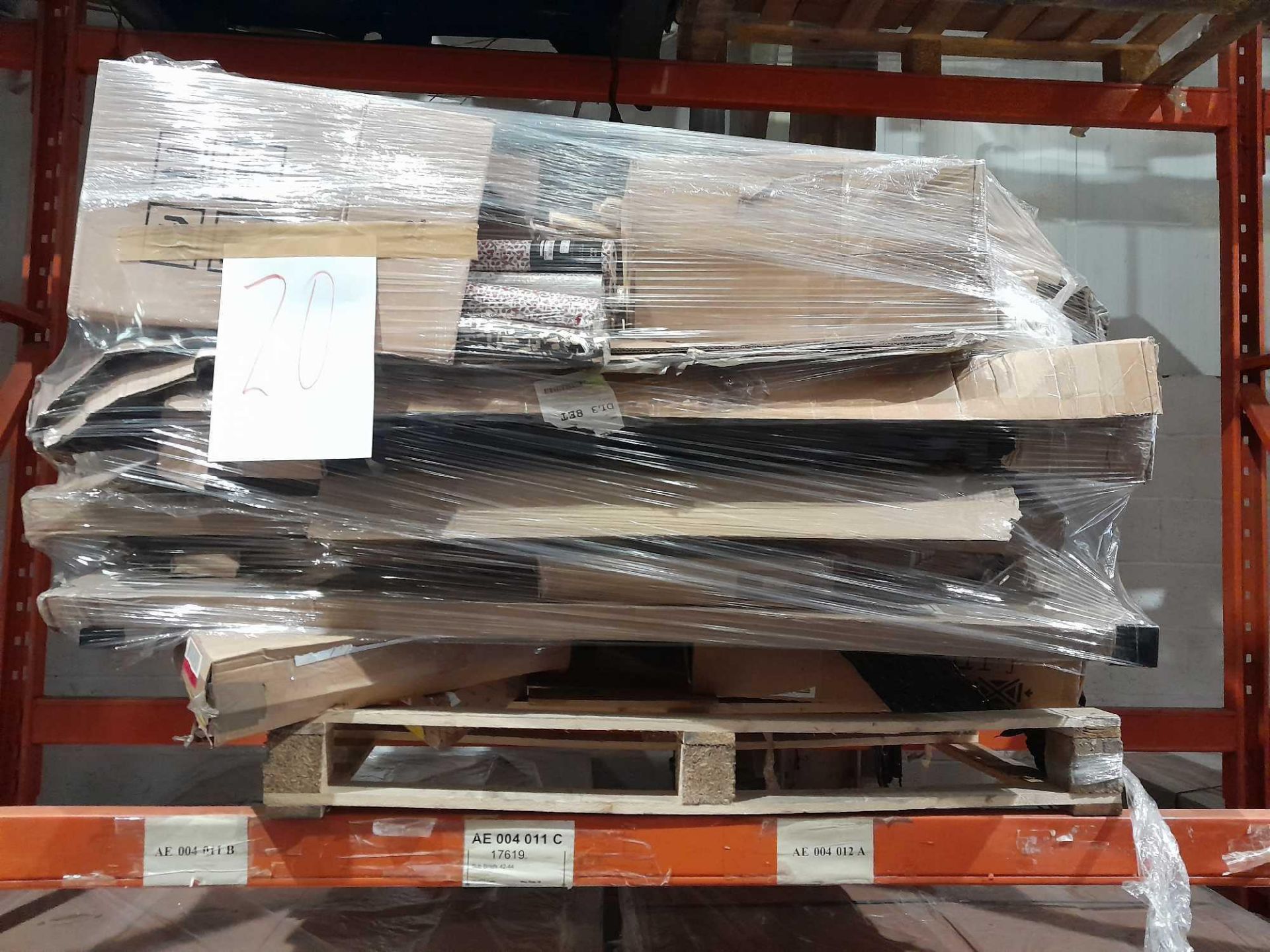 RRP Â£1,398 Pallet To Contain Assorted Items Such As Wrapping Paper, Tables, And More. (Part Lots)