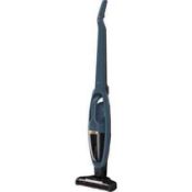 RRP £180 Boxed Aeg Qx6 Versatile Vacuum Cleaner