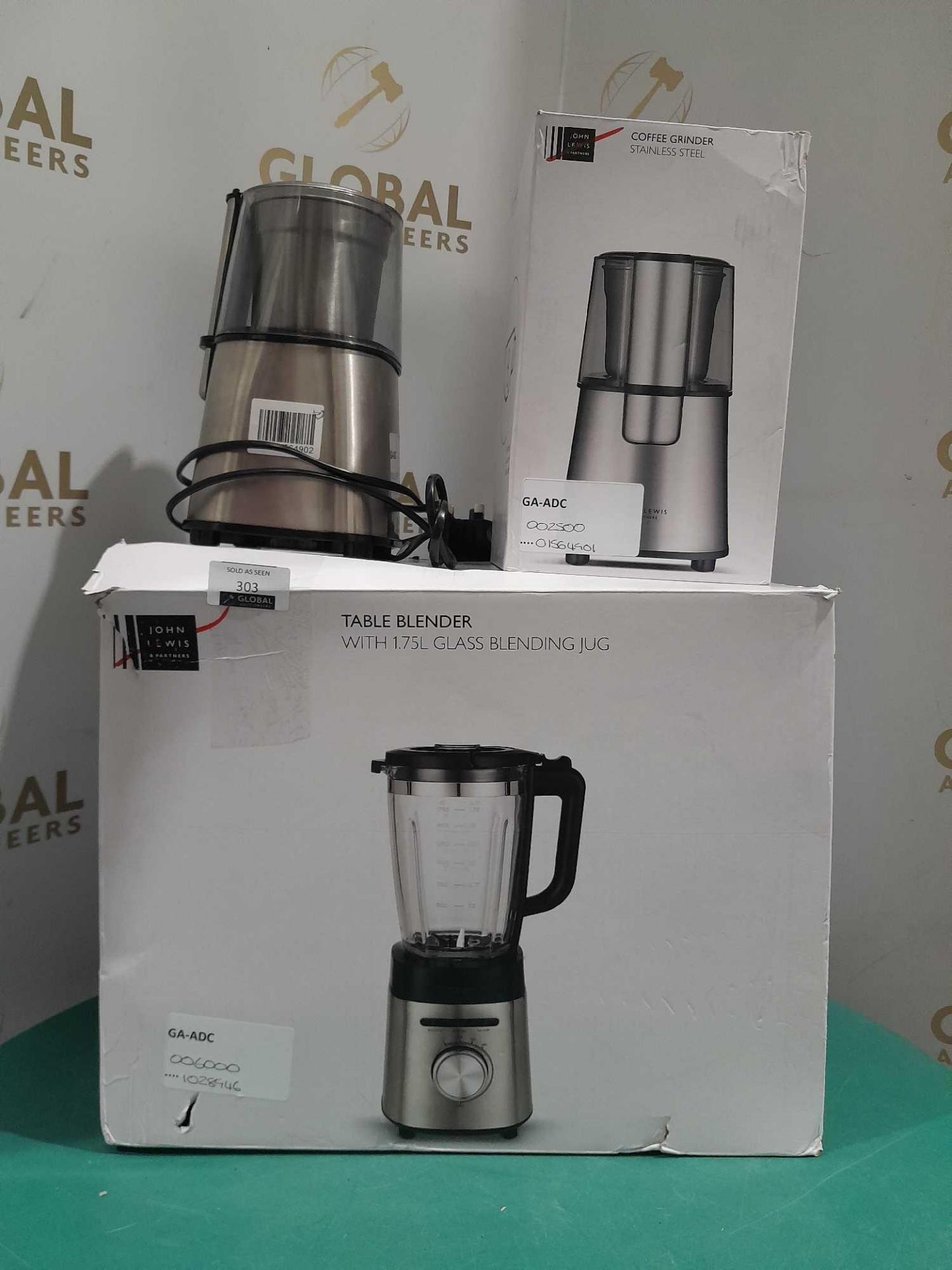 RRP £120 Lot To Contain X3 Items, X2 Coffee Grinder, John Lewis Table Blender - Image 2 of 2