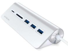 RRP £120 Lot To Contain 4 Boxed Assorted Satechi Items To Include Usb C Combo Hub, Magnetic Wireless