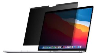 RRP £160 Lot To Contain 4 Boxed Kensington Macbook Pro 16" Ultra Thin Magnetic Privacy Screens