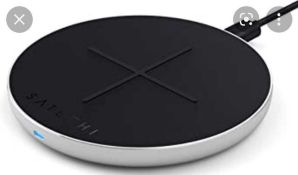 RRP £180 Lot To Contain X3 Boxed Satechi Wireless Chargers