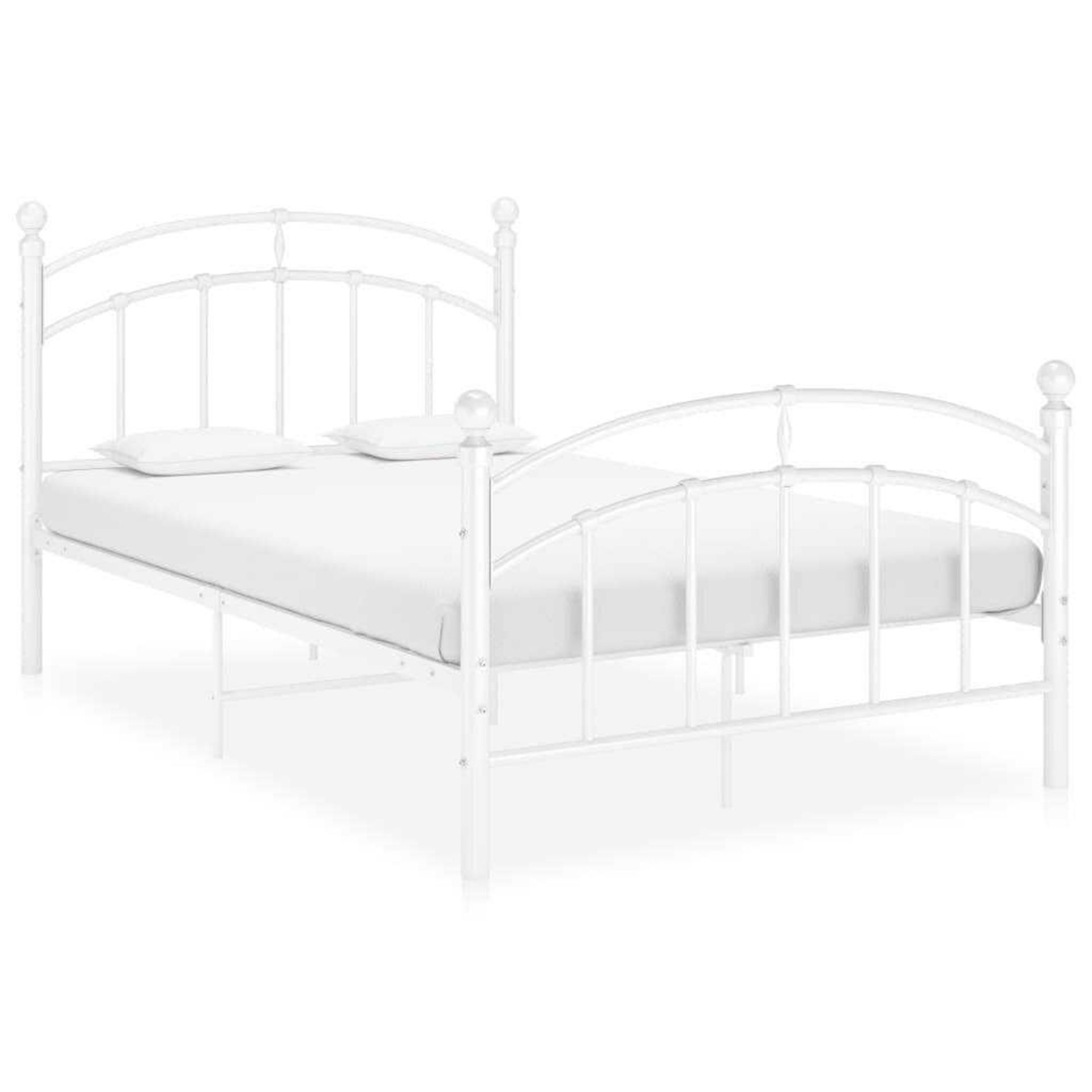 RRP £150 Boxed 90Cm White Metal Designer Bed