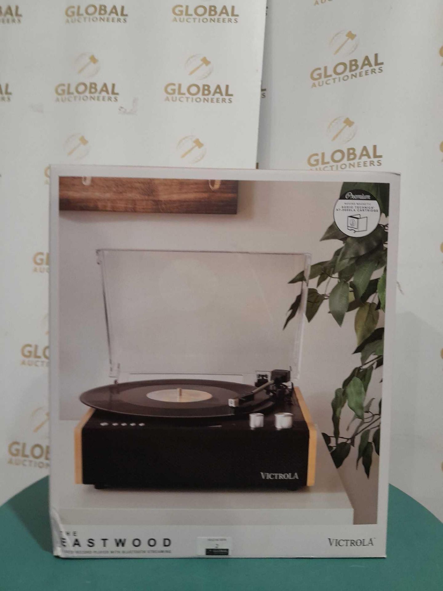 RRP £100 Boxed The Victrola The Eastwood Hybrid Bluetooth Record Player - Image 2 of 2