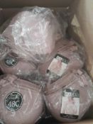 RRP £300 Lot To Contain 10 Brand New Packs Of Hana Women's Assorted Sizes 38C-48C