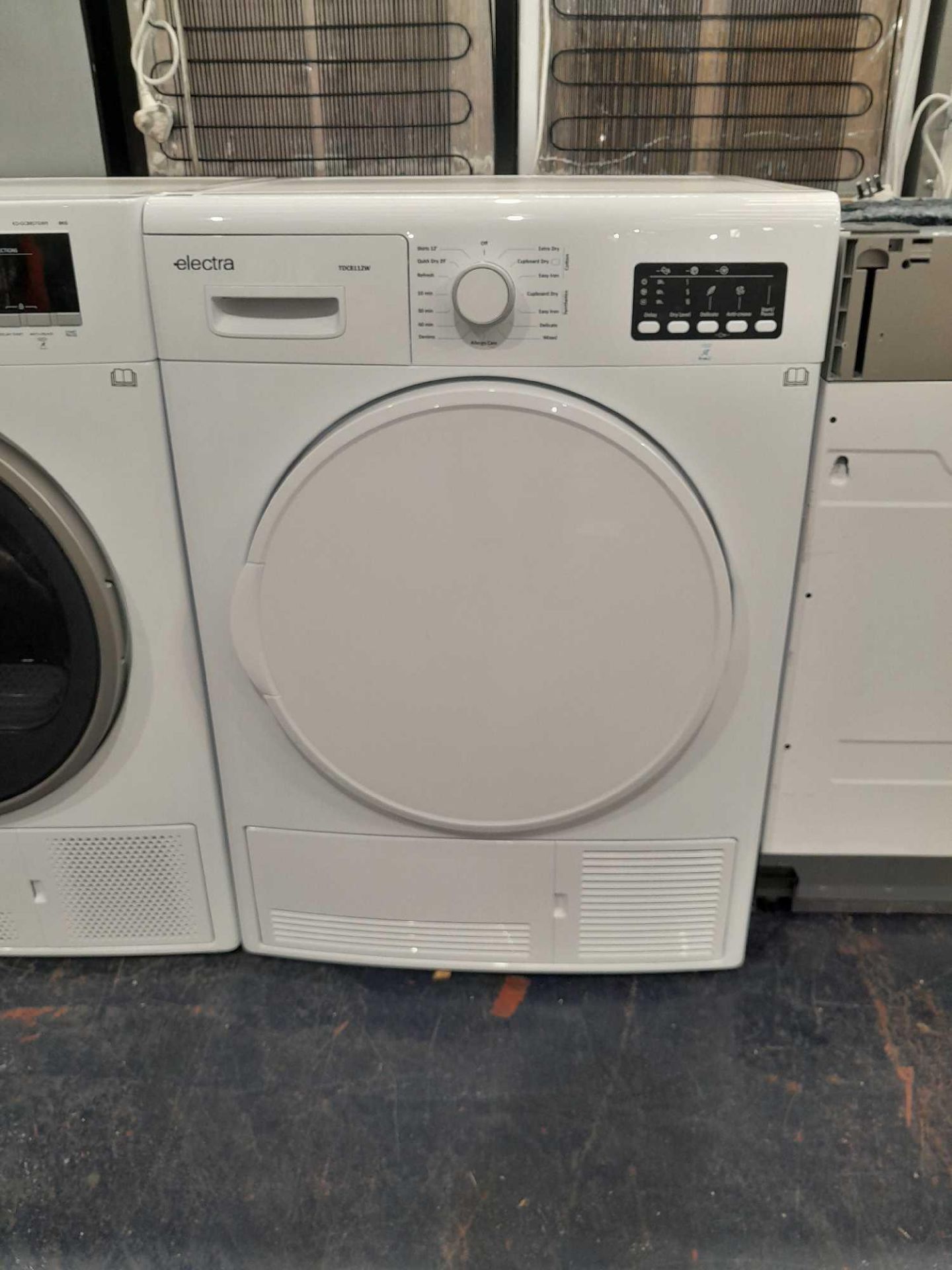 RRP £280 Electra Tdc8112W 8Kg Condenser Tumble Dryer - Image 2 of 2