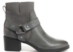 RRP £120 Boxed Women's Grey Winter Boots