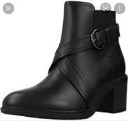 RRP £85 Boxed Brand New Pair Of Clarks Size 4 Scene Strap Black Boots