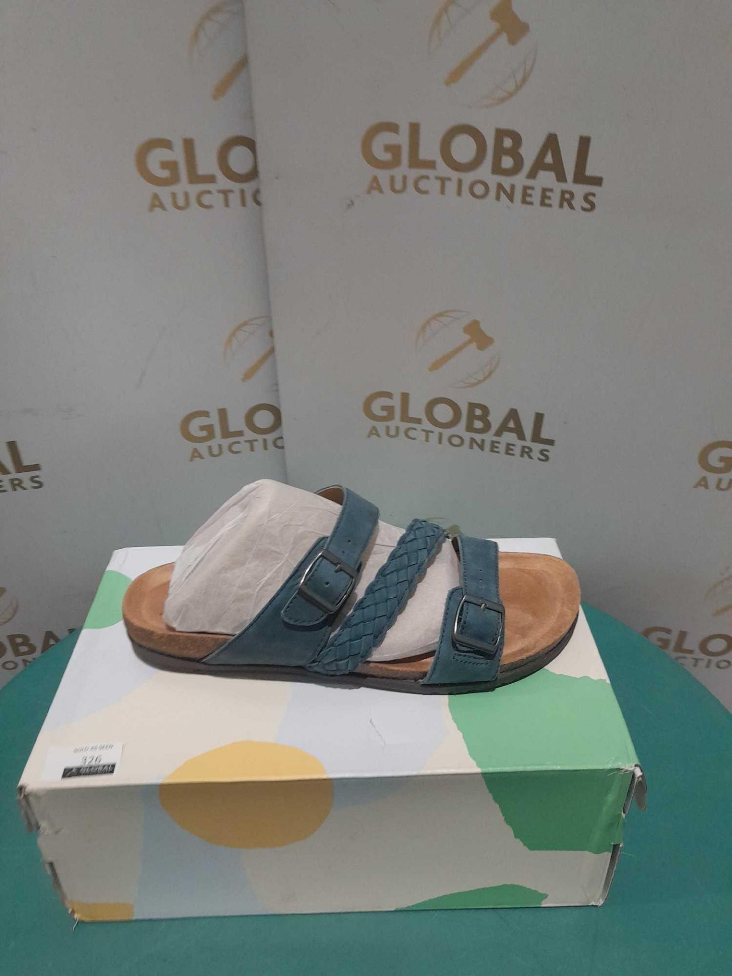 RRP £65 Boxed Earth Origins Oleen 3 Strap Comfort Sandal - Image 2 of 2