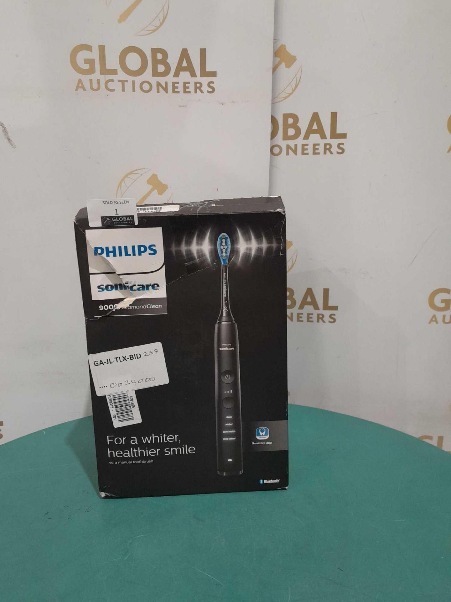 RRP £340 Boxed Philips Sonicare 9000 Diamond Clean Electric Toothbrush - Image 2 of 2