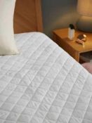 RRP £150 Lot To Contain X3 Items, Cotton Quilted Mattress Protector, Duvet Cover, Soft Touch Washab