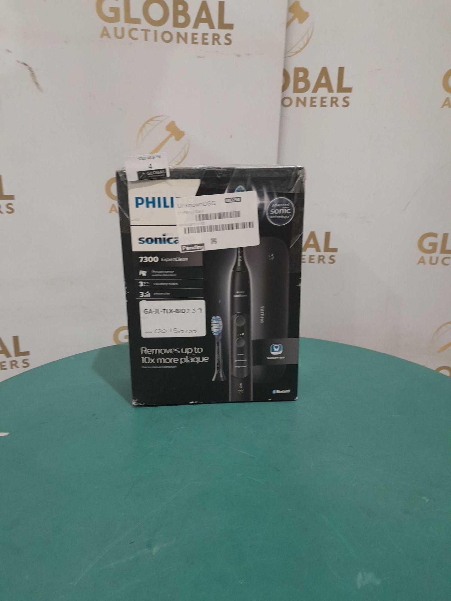 RRP £150 Boxed Philips Sonicare 7300 Expert Clean Electric Toothbrush - Image 2 of 2