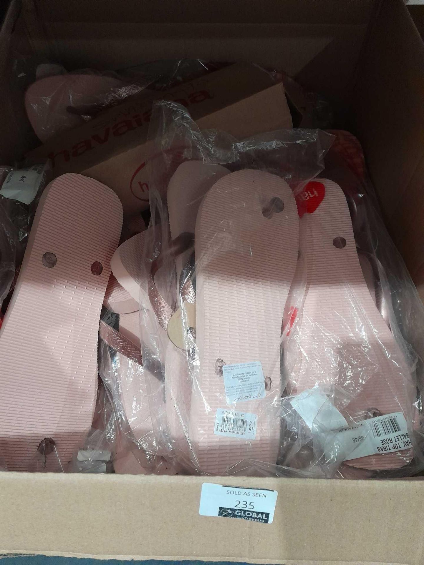 RRP £240 Box To Contain 12 Brand New Pairs Of Havaianas Size 45/46 Rosa Ballet Flip Flops - Image 2 of 2