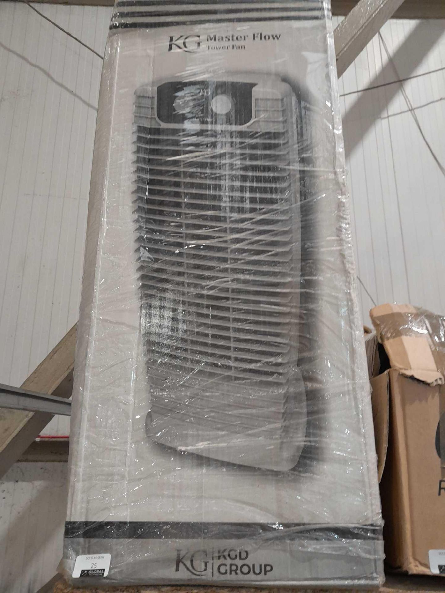 RRP £100 Boxed Kg Master Flow Tower Fan - Image 2 of 2