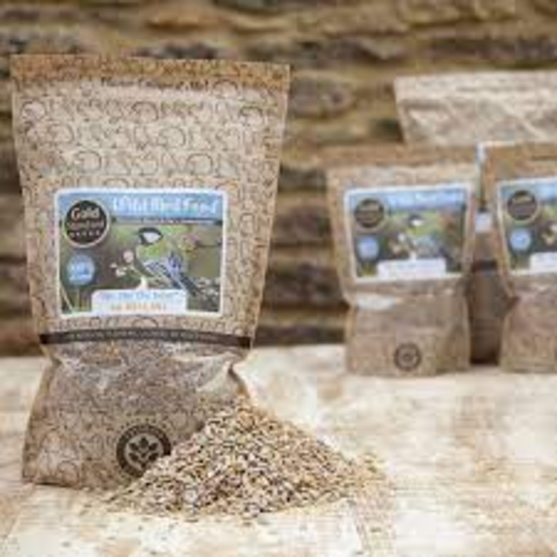 RRP: £2770 LOT to contain Cotswold Granaries No-Mess Bird Seed, Premium Wild Bird Food Mix for Bird