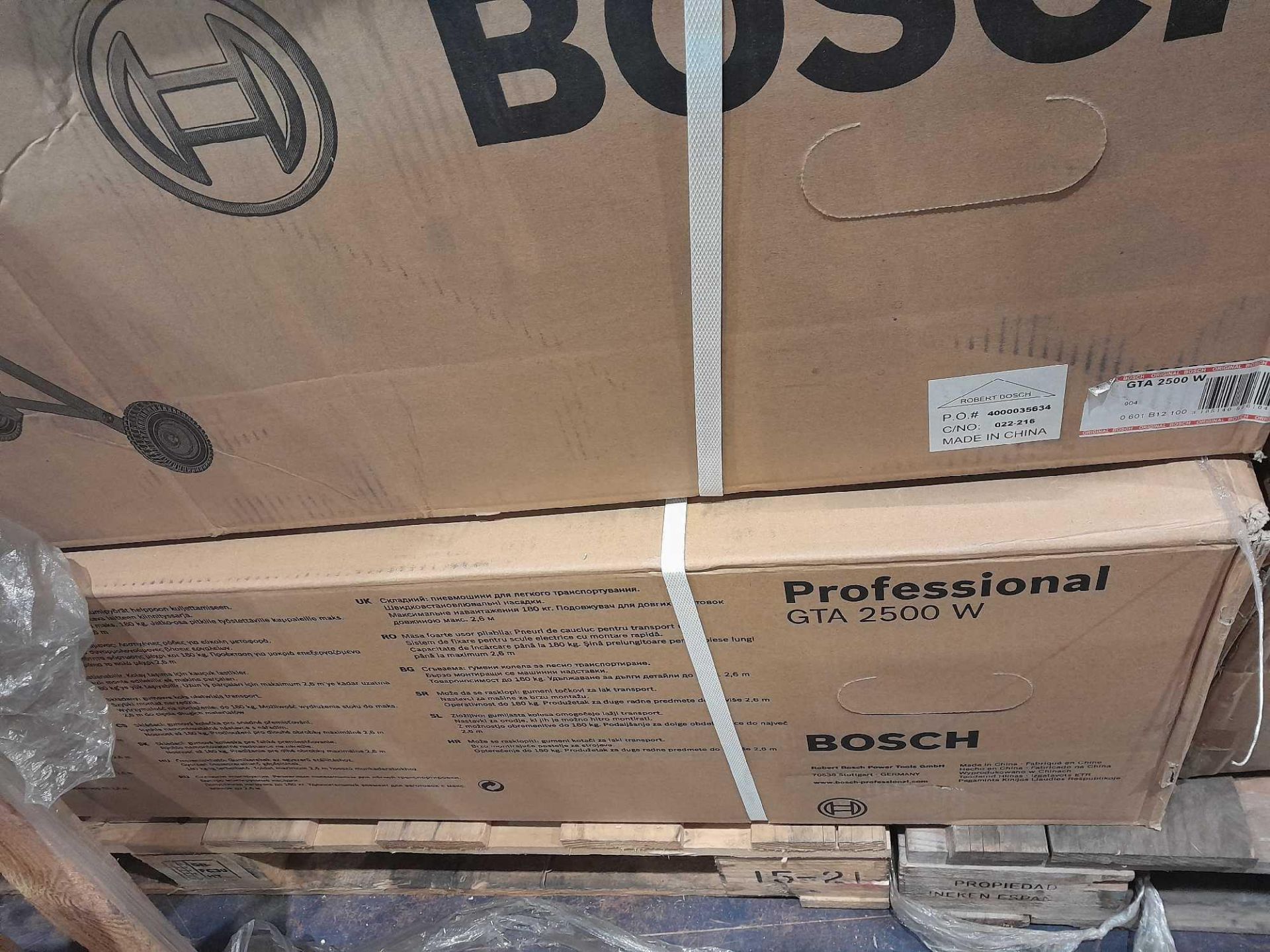 RRP £250 Boxed Bosch Gta2500W Gravity Rise Mitre Saw Legstand - Image 2 of 2