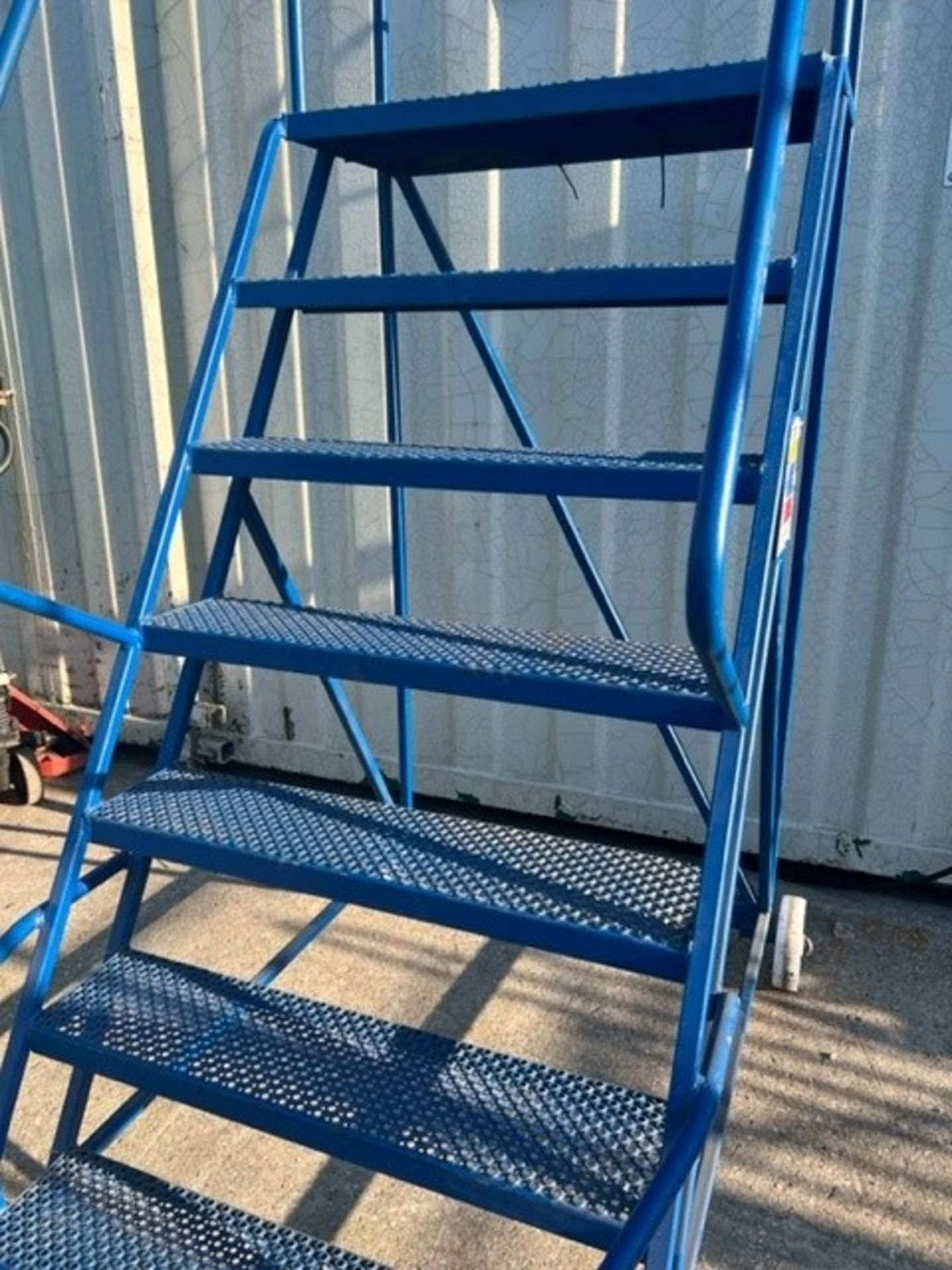 RRP £720 Warehouse Ladders Wide Blue Set - Image 3 of 3