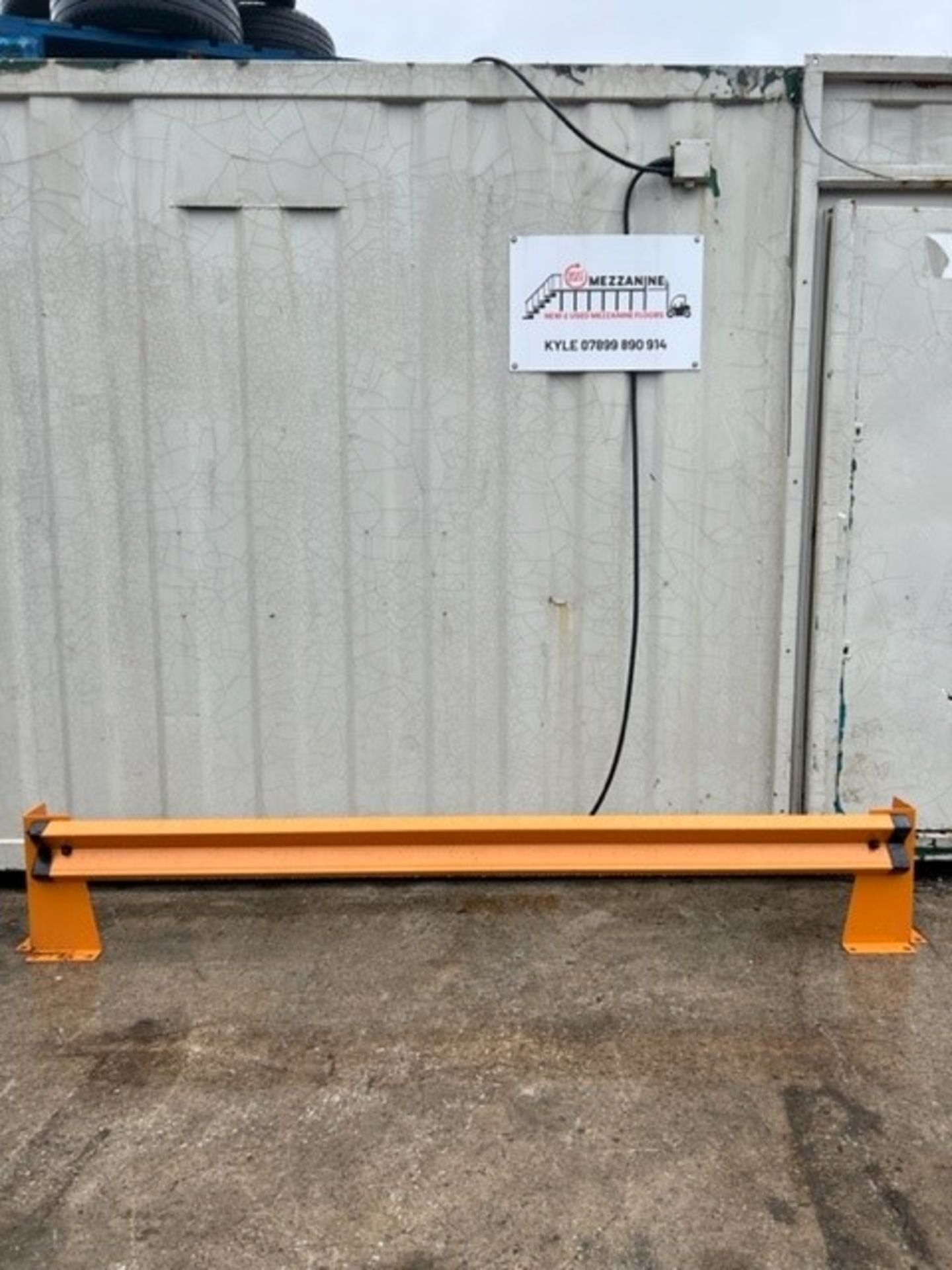 £360 Racking Long End Barriers Fork Truck Protection Length: 2500Mm Height: 400Mm Depth: 250Mm (