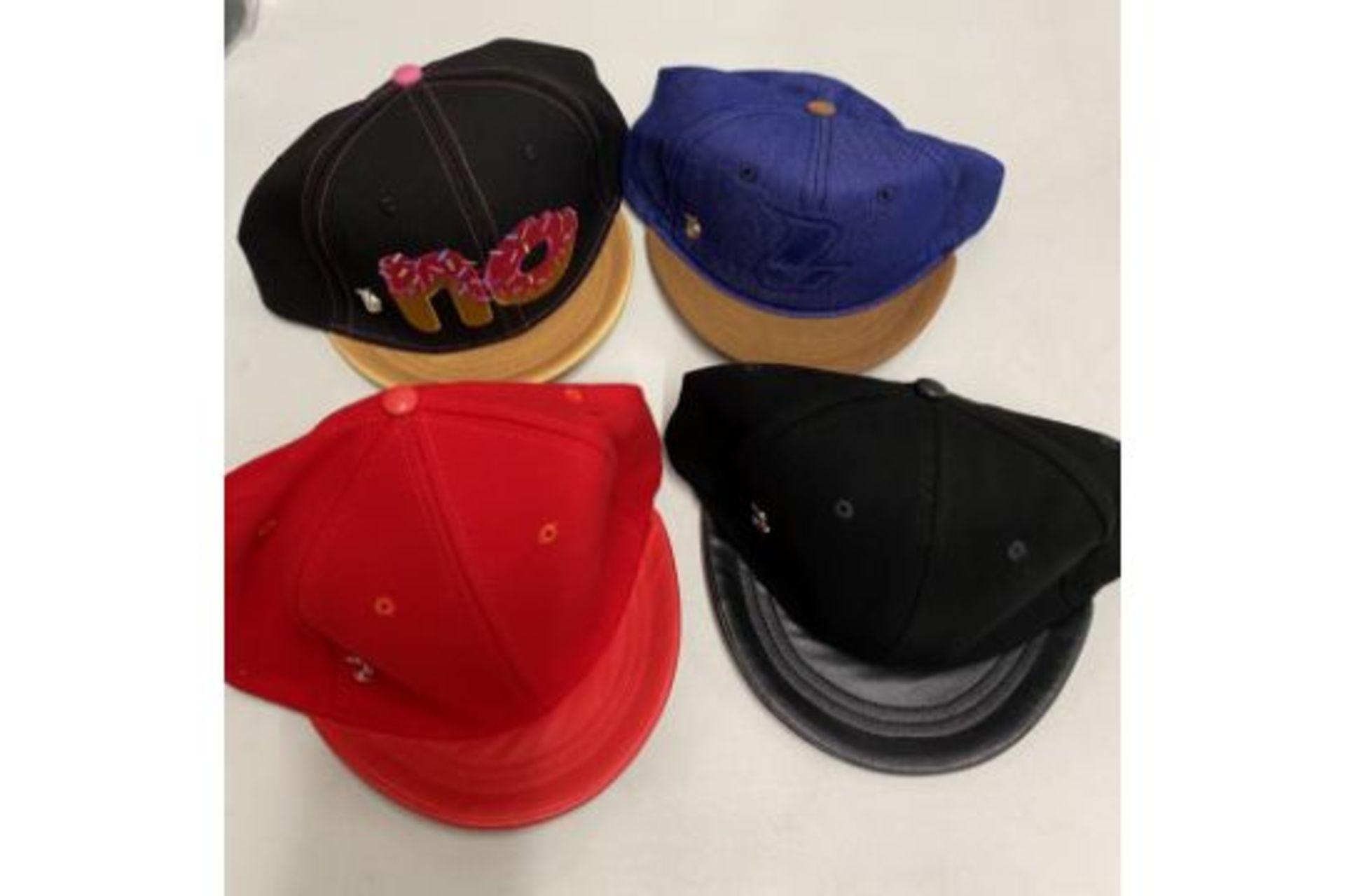 RRP £9.95 each 20 x Lil Brim Caps RRP 9.95 ea