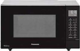 RRP £220 A Lot To Contain A Boxed Panasonic Nn-Ct56Jb Microwave Oven.